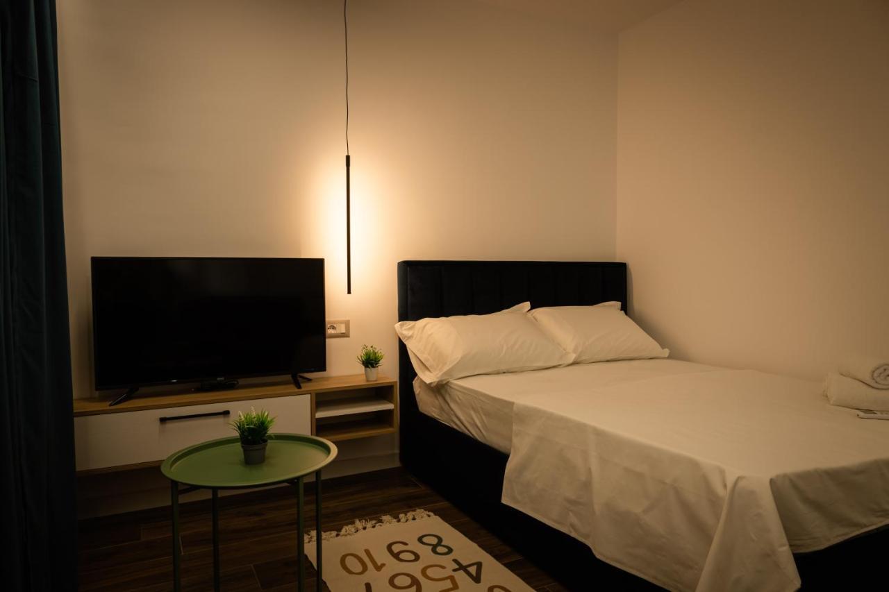 Prime Location Studio In Tirana Kültér fotó