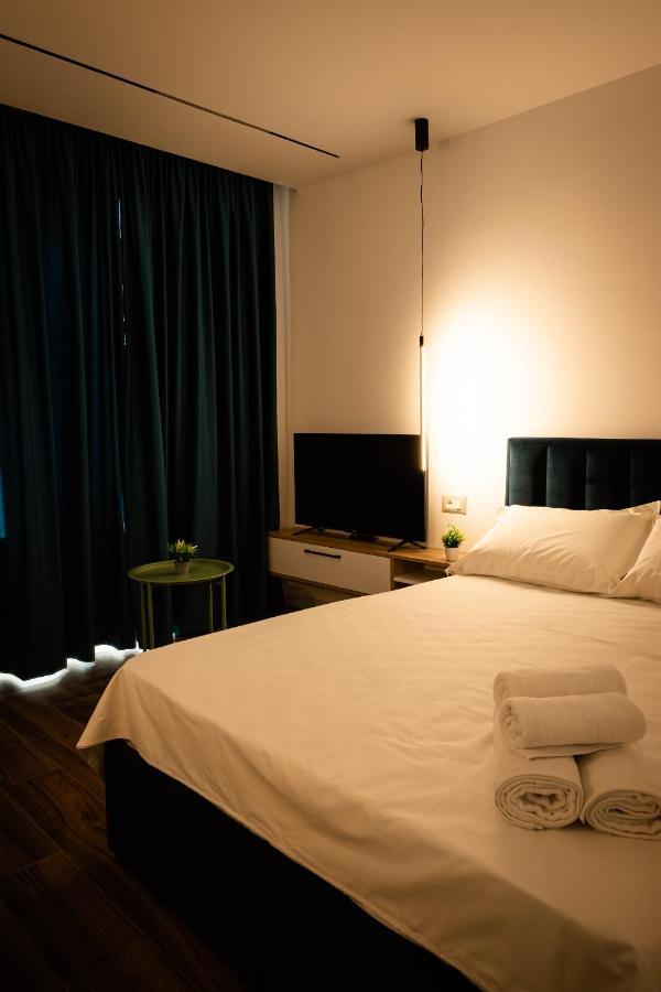 Prime Location Studio In Tirana Kültér fotó